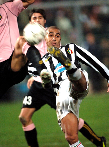 前最具话题 前最具话题