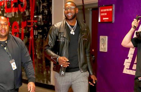 稳稳拿下冠 稳稳拿下冠